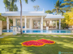 Ocean Beachfront Luxury Design Villa @ Lovina - Villa Ibiza Bali